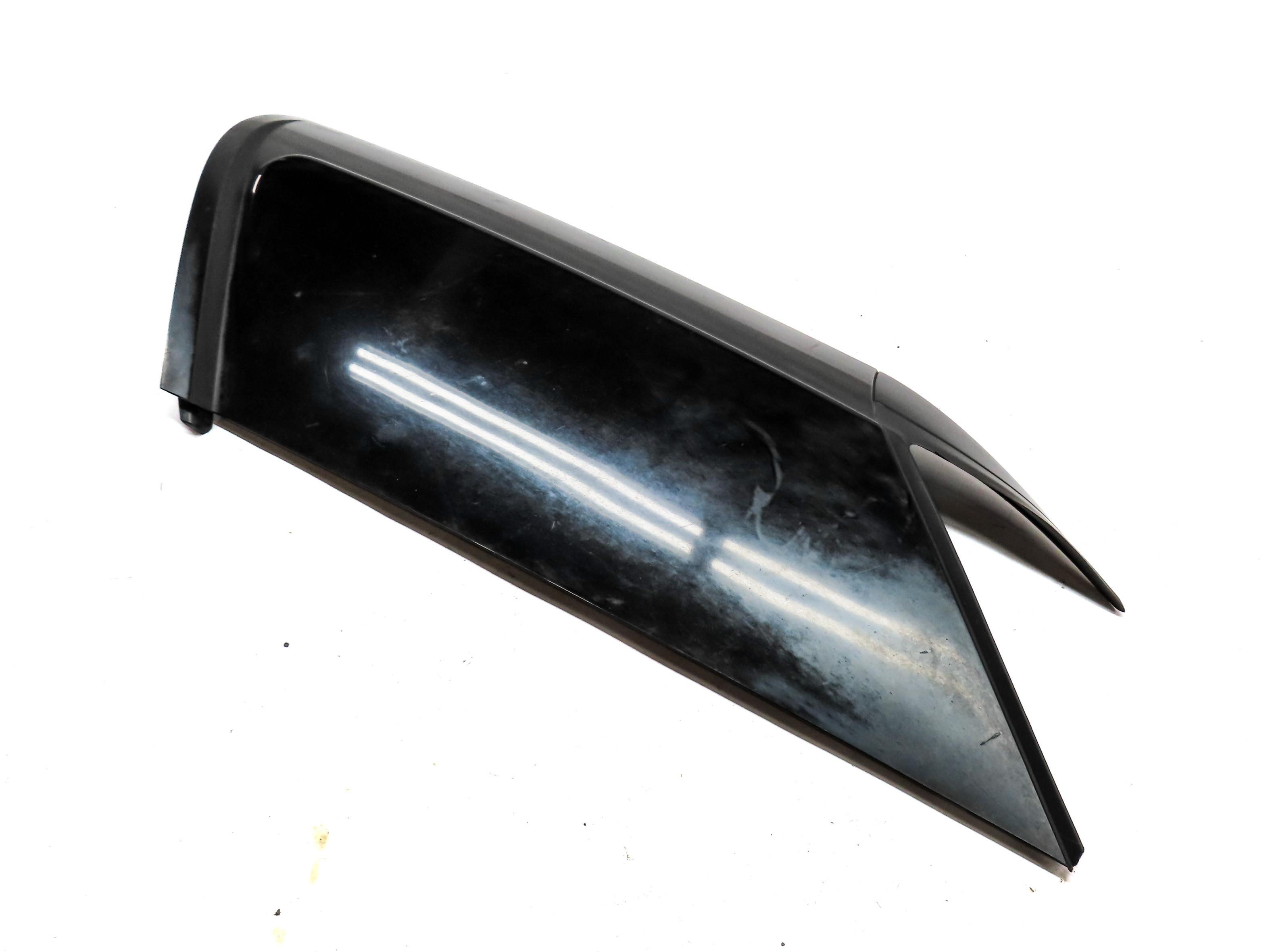 2016 RANGE ROVER SPORT (L494) REAR RIGHT D PILLAR TRIM MOULDING PANEL (BLACK) — exact item pictured